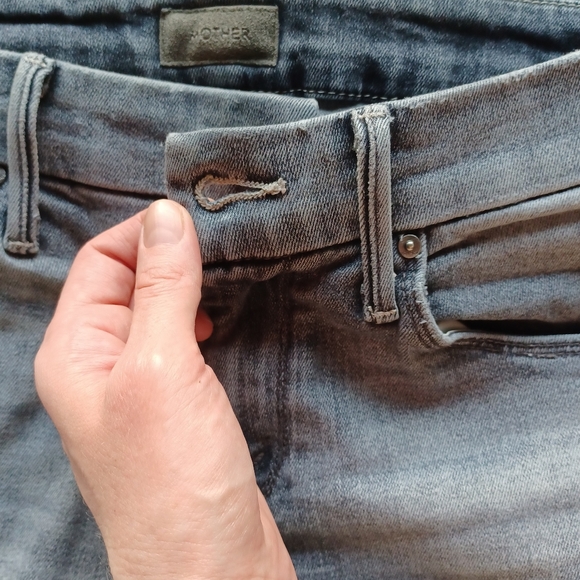 MOTHER - Looker Ankle Fray Jeans- Huntress, Gray Wash, Sold on Revolve - Picture 6 of 16